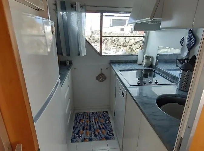 Boat Sirio Σαν Μιγκέλ ντε Αμπόνα